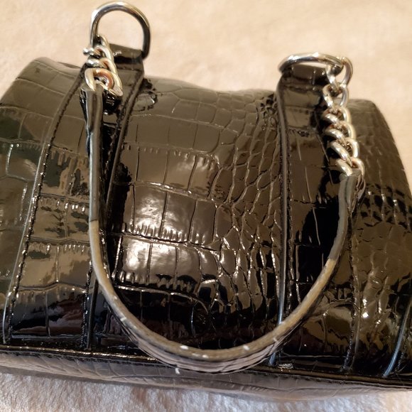 LIZ CLAIBORNE Croc-Pattern Mini Handbag - Picture 5 of 11